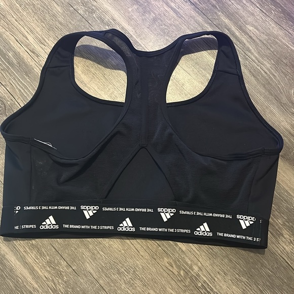 NWOT adidas sports bra medium - Picture 2 of 4
